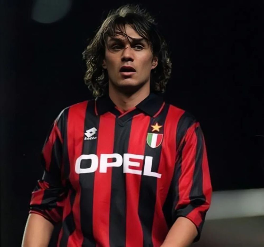 足球记忆当你老了头发白了谁还记得你年轻的容颜马尔蒂尼