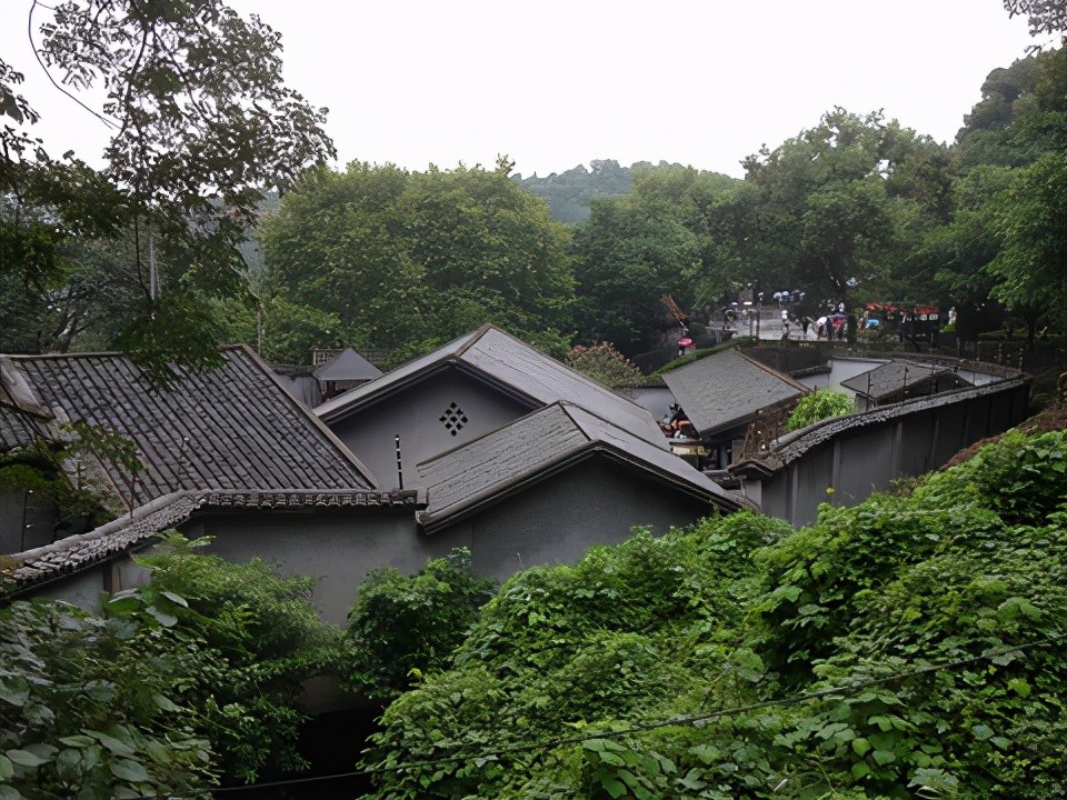 重庆好玩的地方排行榜_重庆最满意的高职高专排行榜TOP5,重庆城市管理职业学院上榜