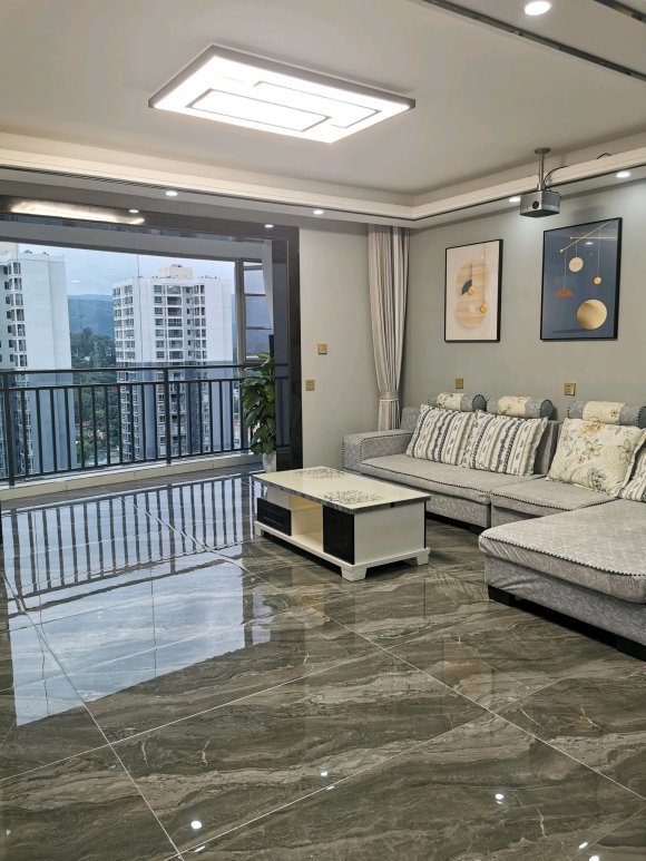 144平新房已入住不算家具也花了10万后悔主卧阳台通铺木地板