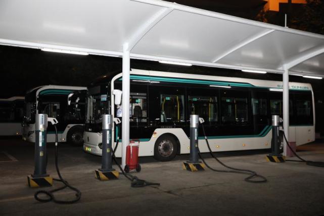 一年省下100万,上海这个公交车停车场是怎么做到的?_腾讯新闻