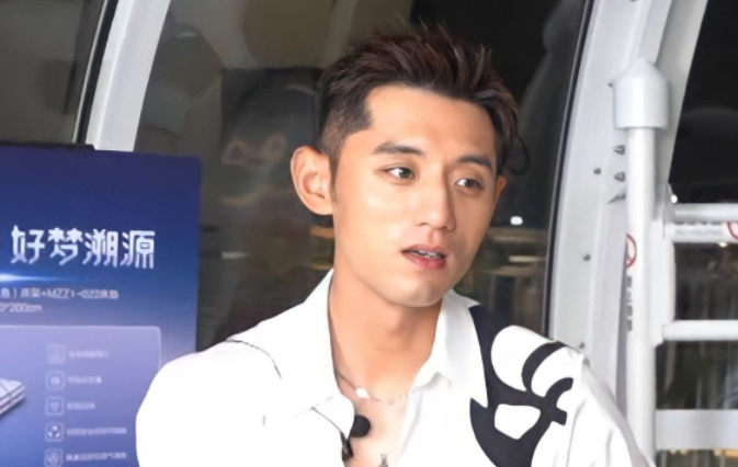 美黑代表变白了张继科登热搜榜完美跨界仍未宣布正式退役