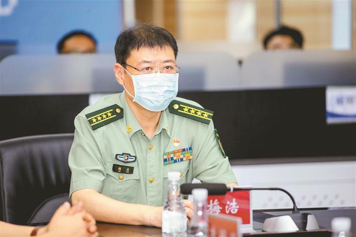 深圳警备区调研基层武装部规范化建设座谈会.