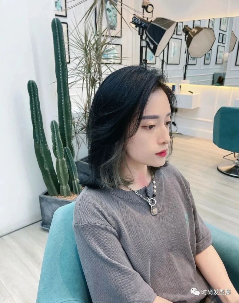 "挂耳染锁骨发",又a又甜._腾讯新闻