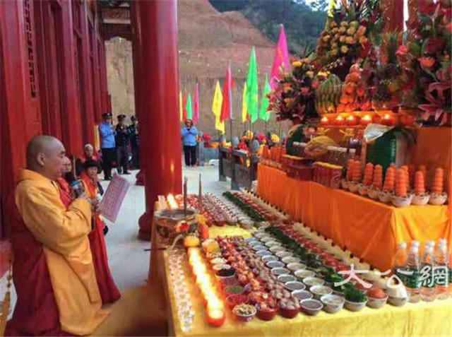 法明法师:三十年求佛弘法路