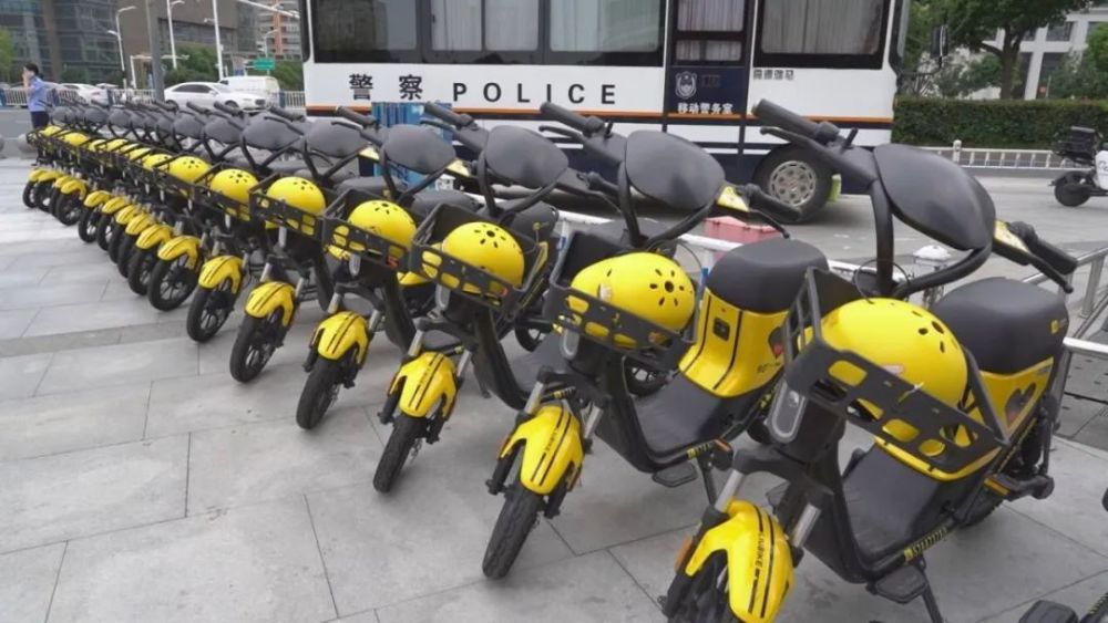 阜阳街头,惊现共享头盔!快看长啥样?