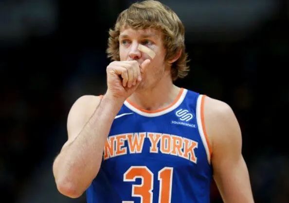 nba 选秀模板林书豪，被认为是NBA最菜球员的他退役了