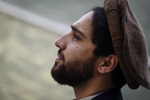 ",另外一位领袖则是阿富汗传奇英雄艾哈迈德·马苏德的儿子小马苏德