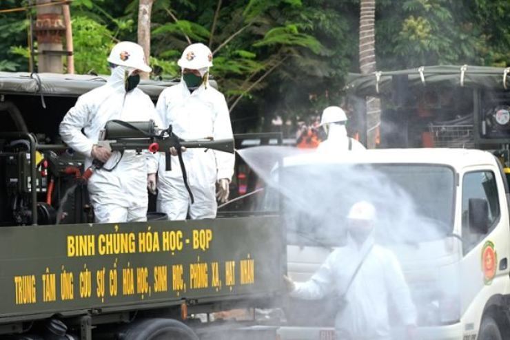 2021集團(tuán)整車違法3model汽車交付薩爾的大廳