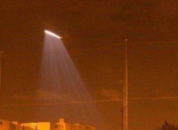 萧山机场ufo事件:有了官方解释,但是网友们却议论纷纷_腾讯新闻