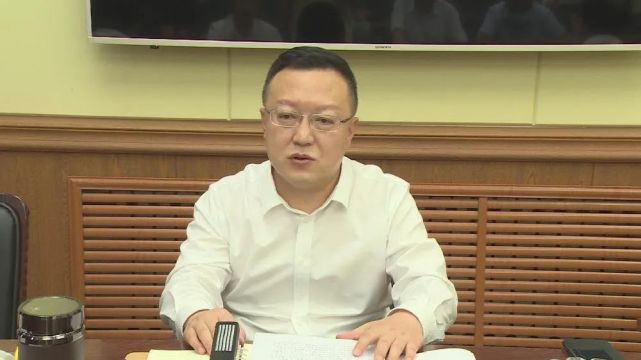 【专题会议】张焱煜:不断调整产业结构 为依兰高质量发展提供强大动力