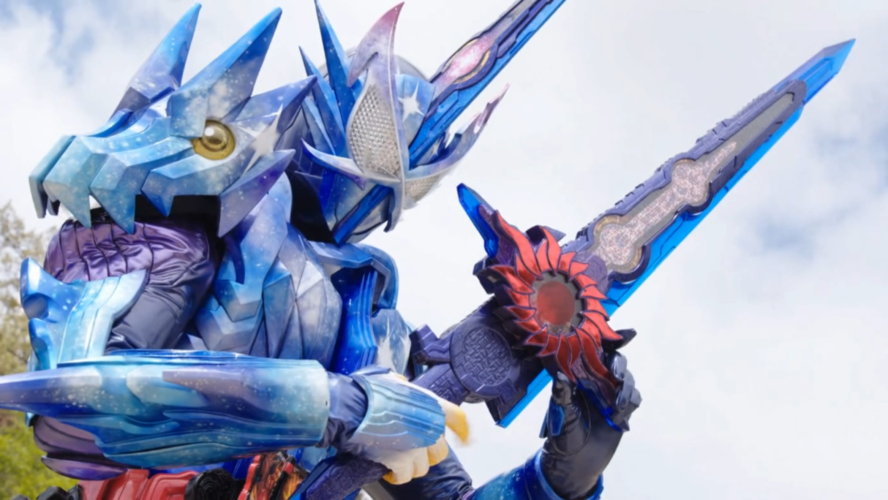 前面我们说过,假面骑士圣刃的主角团队伍是真的很多