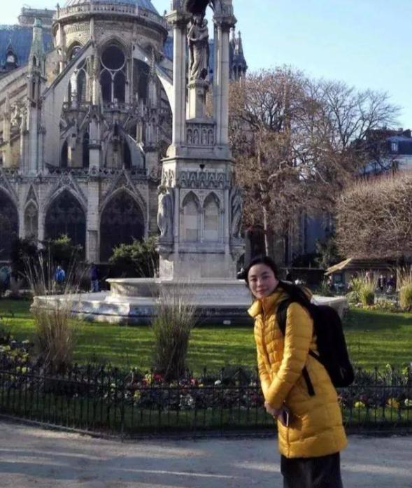 中南民族大学最美女教授,30岁当硕导,颜值和人品都令人倾倒_腾讯新闻