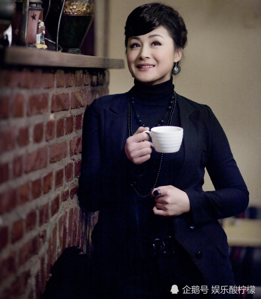 于月仙遗照曝光,不是谢大脚形象,曾自称象牙山f4的山菜