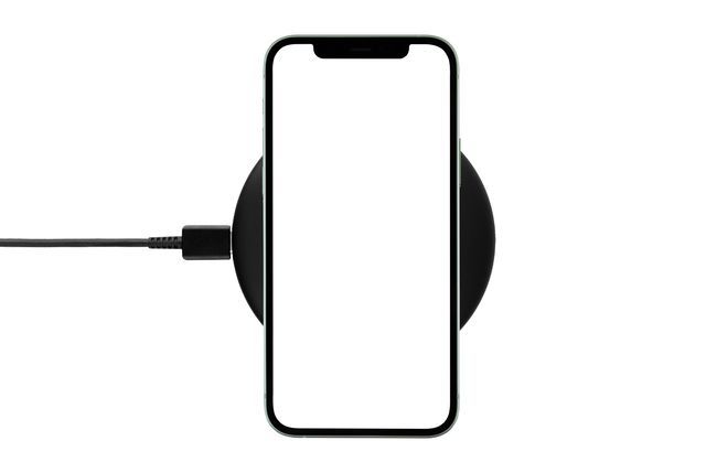 无刘海、屏下指纹、戴口罩也能解锁，有点强的iPhone真要来了？插图