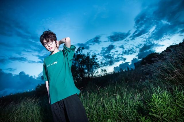 柠栀写真|既是冠军边路,也是你心中的少年_腾讯新闻