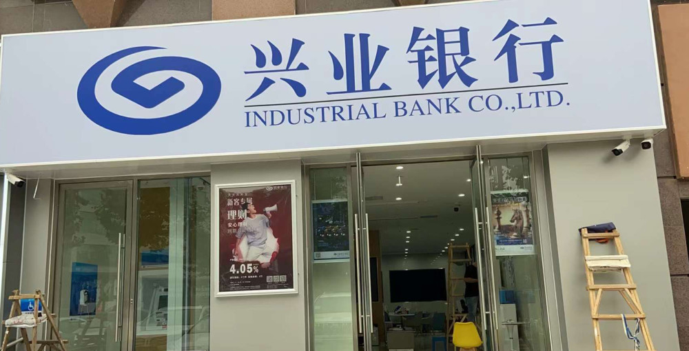 青岛软膜天花吊顶卡布灯箱门头制作_腾讯新闻