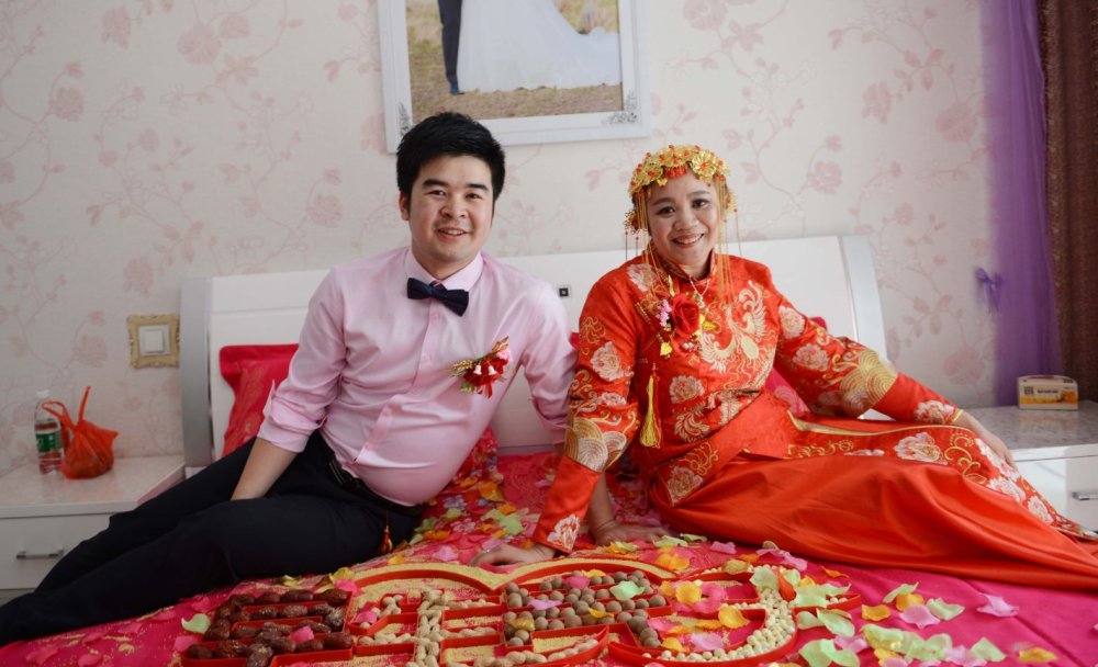 为什么越来越多的中国男生喜欢娶外国女孩?因为外国女孩不做作!