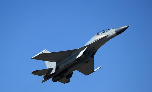 歼16赴俄意味深长!