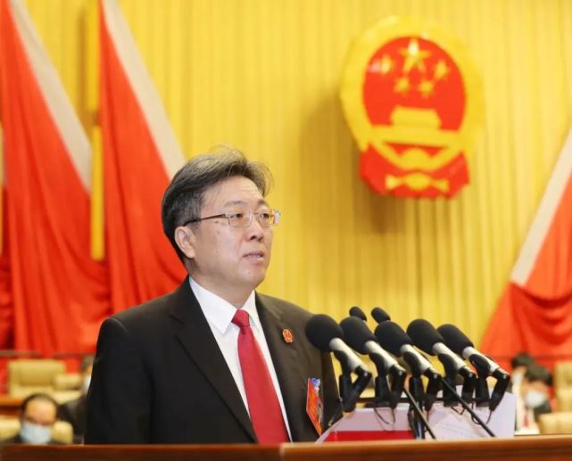 王利宾同志全票当选衡水市中级人民法院院长