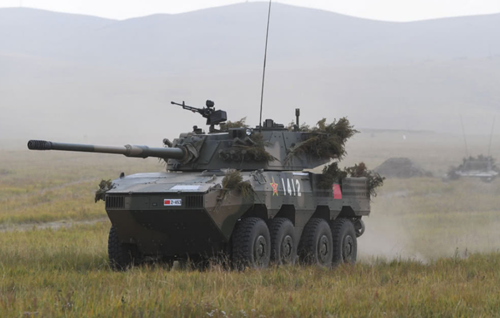 中型合成旅有多猛,清一色国产大八轮,各类自行火炮齐上阵_腾讯新闻