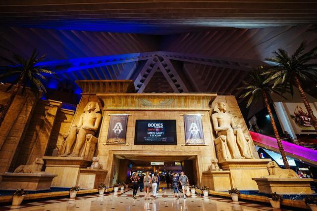 拉斯维加斯有很多商城,这个是我最喜欢的一个,购物环境一级棒.