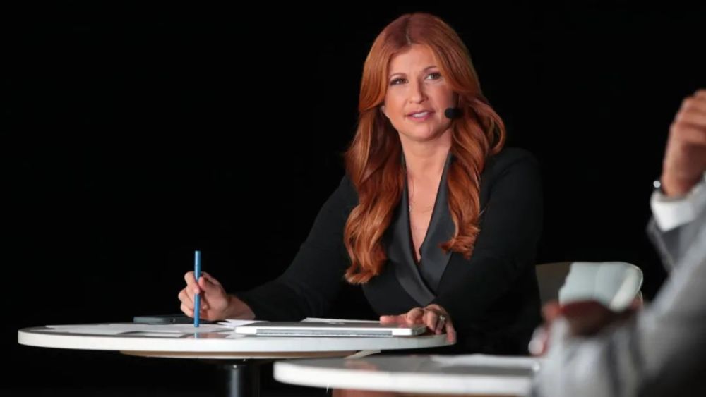 目前尚不清楚espn是否会开除瑞秋,但是从现状来看,这位"第一女记者"