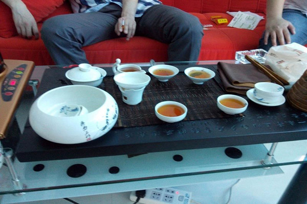 喝茶到底是"防癌"还是"致癌"?对50万中国人的研究,颠覆认知_腾讯新闻