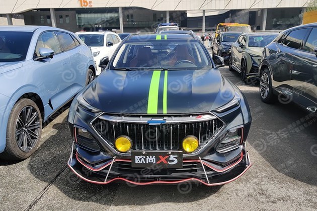 2021成都车展探馆长安欧尚x5改装版实车