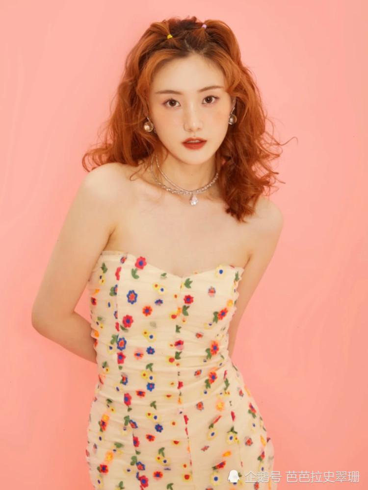 ootd 演员张乔耳解锁少女感穿搭 韩系画报风好想拥有!