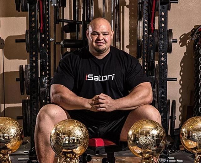 6年当中获得了4座大力士冠军奖杯,成绩仅次于马瑞斯,与萨维卡斯并列第