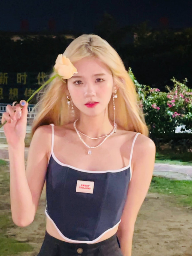 曾经被感情伤害的赖神竟然在电气鼠之后焕然一新,整个人都充满了活力