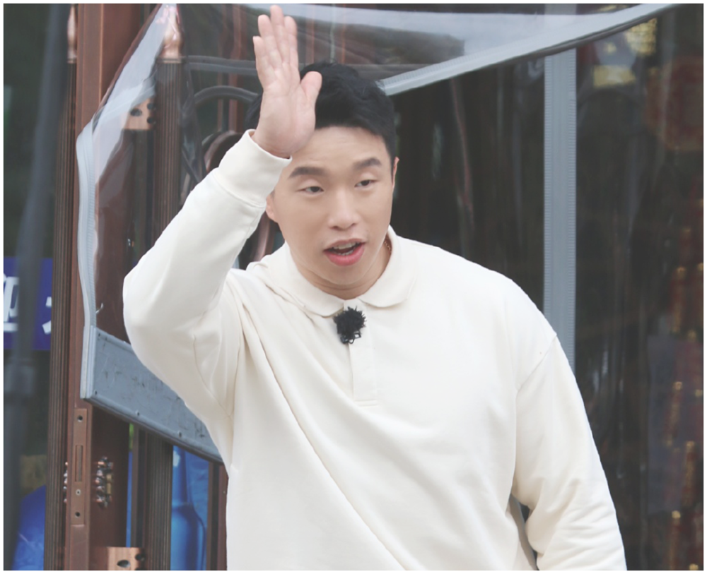 岳云鹏回归相声综艺给烧饼朱云峰拍不忘初心