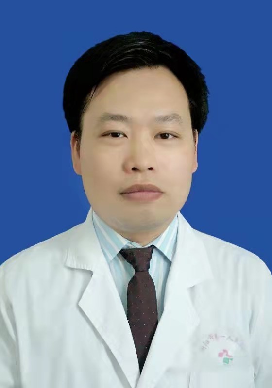 医生团队的排头兵记衡阳市第一人民医院耳鼻喉科副主任医师刘杰