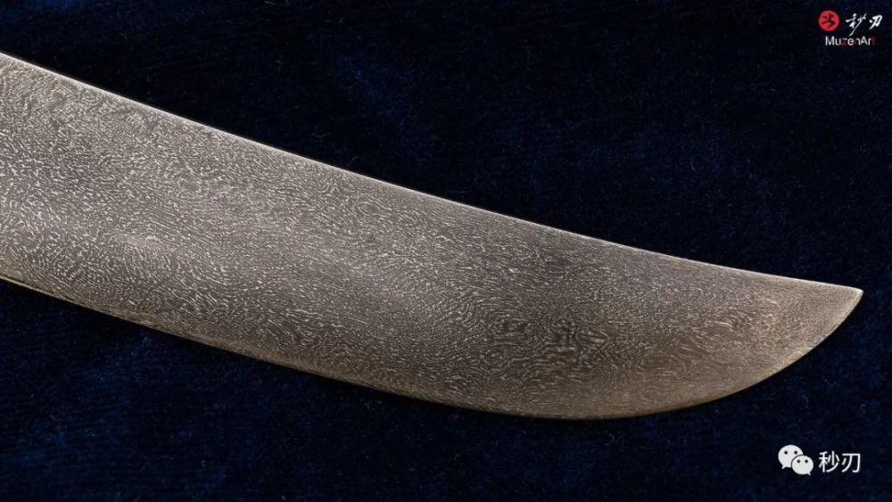 伊卡洛斯的陨落希腊神话与现代艺术刀剑的巧妙融合