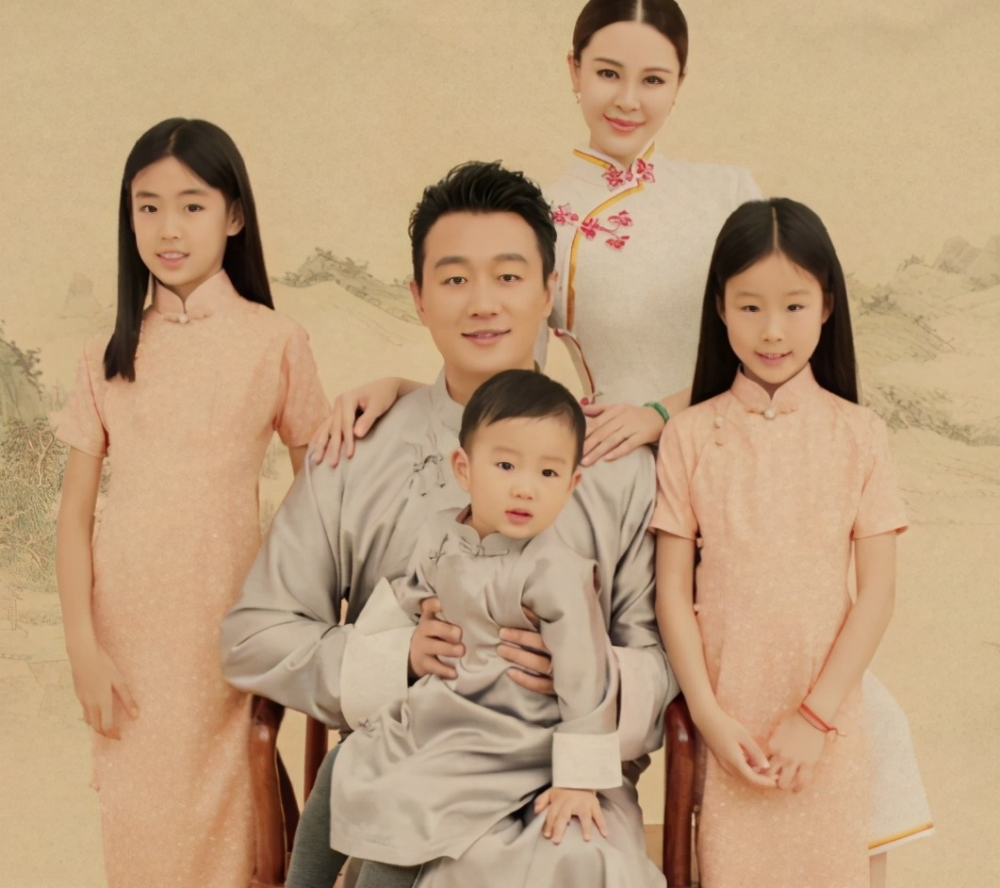 三胎开放,不"拼个"儿子的家庭,将来会遗憾吗?想生的更易后悔