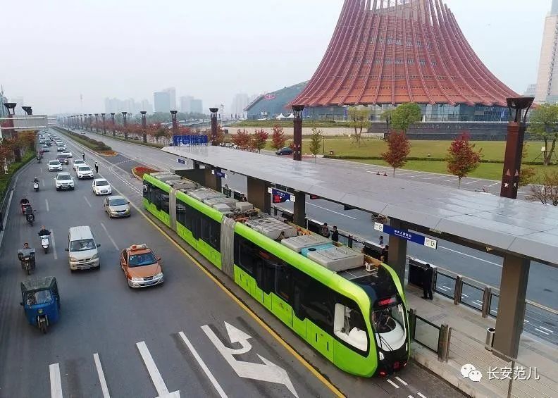 西咸新区智轨示范线:1号线首座车站亮相,近期规划3条线!_腾讯新闻