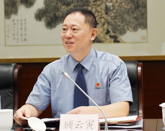 一分院党组成员,副检察长郑永生主持会议,对各位代表委员莅临我院帮助