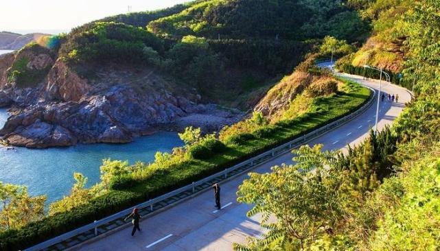 草原旅游——与大自然亲密接触的不二选择