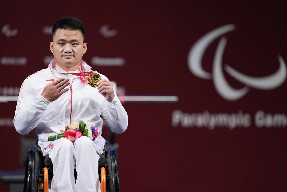 东京残奥会|展现中国力量 举重队再揽三金一银