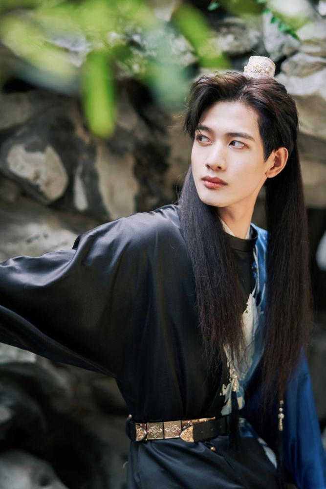 长沙鬼甘望星穿古装古风小说男主有了脸网友get到了体育生的魅力