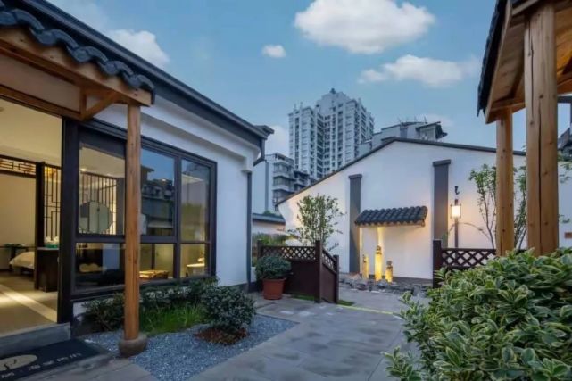 【4a景区太平古城——开元集团强强联手】推出"25席全委托管民宿"