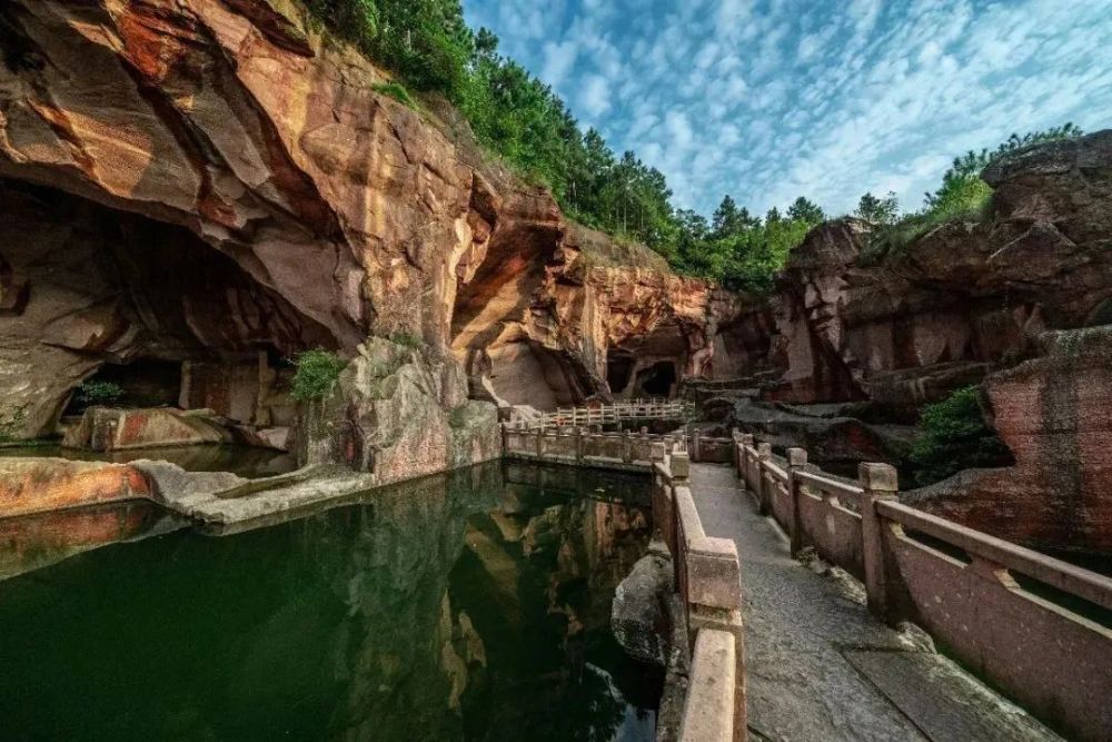 長三角旅遊攻略丨跟著上海星旅途欄目玩轉臨海和三門