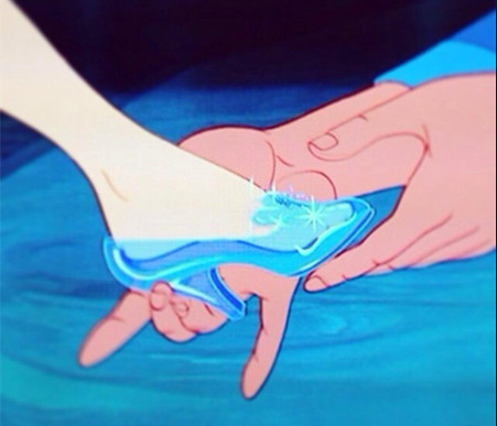 大唐长安城里的欧洲民间故事中国版灰姑娘有个暗黑结局