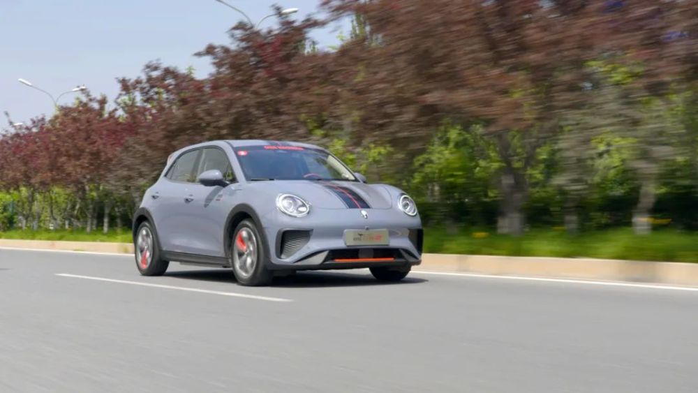 試駕丨6 9秒破百 15萬級電動鋼炮 試駕歐拉好貓gt