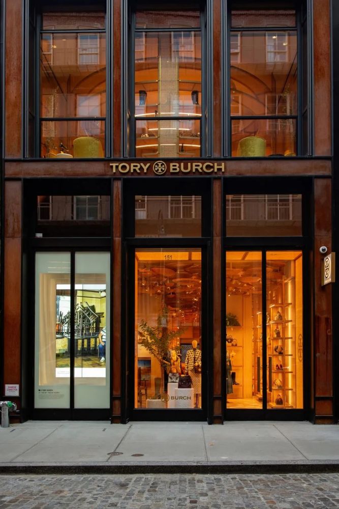 toryburch纽约新开服装店反映了burch的家和生活方式