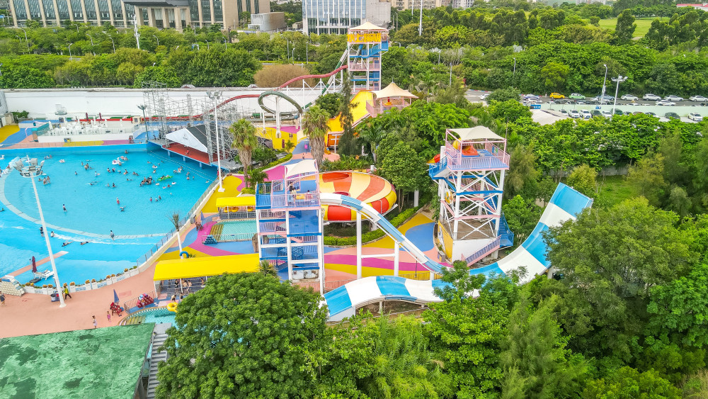 厦门玩水好去处,梦幻水世界水上乐园,滨海景色漂亮极了