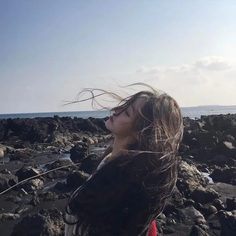 头像|女生长发头像高冷