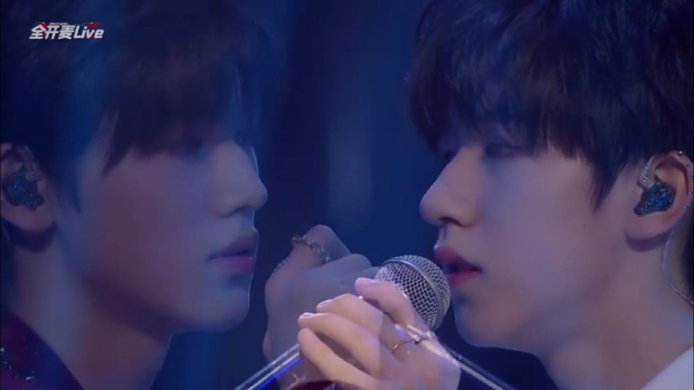 宋亚轩贺峻霖 头像 壁纸【轩霖】_腾讯新闻