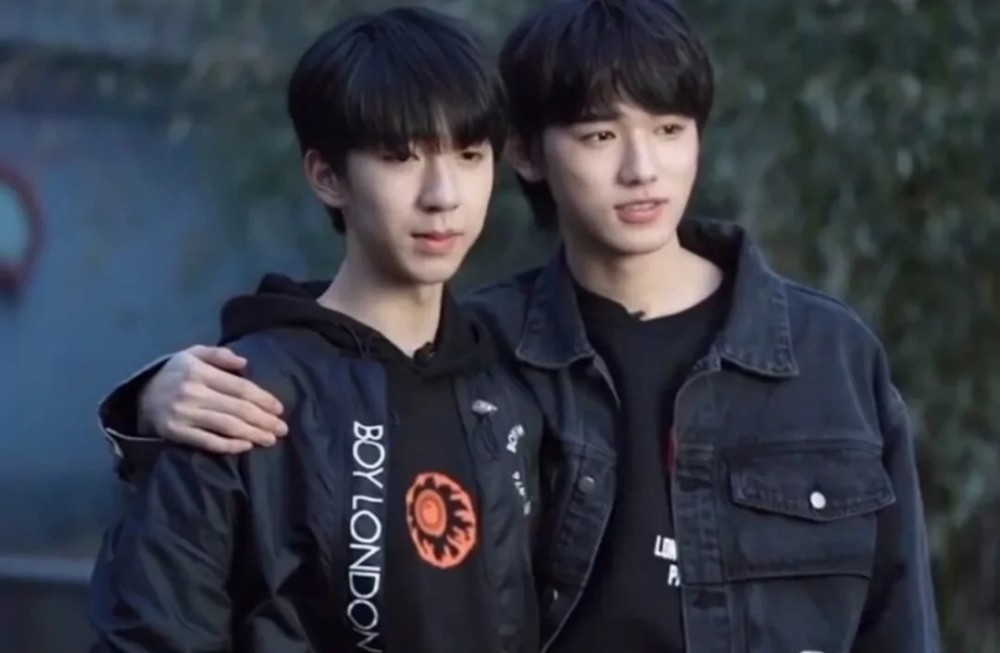 宋亚轩贺峻霖 头像 壁纸【轩霖】_腾讯新闻