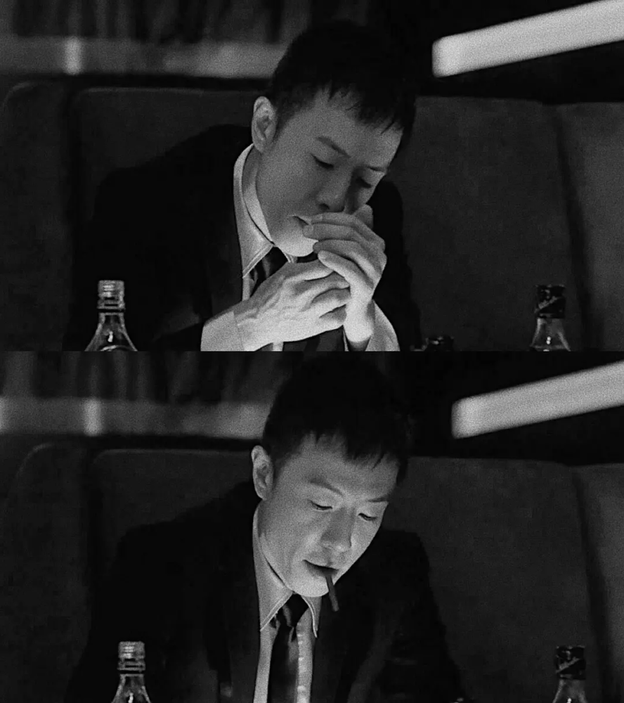 黄贯中回复网友评论上热搜,被扒的旧照片又野性又软萌,反差太大了